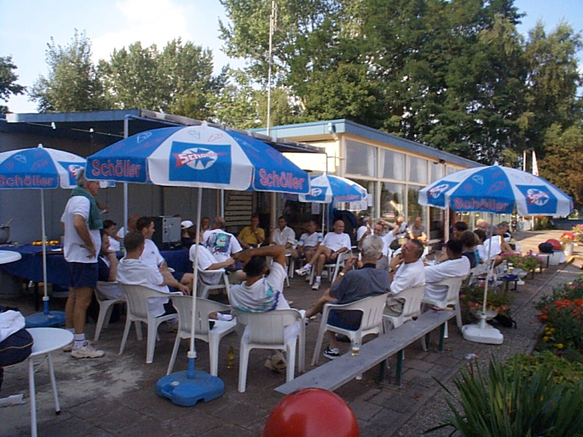 Mannendag op het oude clubhuis (1999)